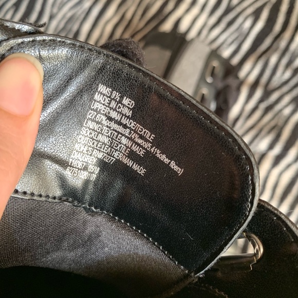 Boots - Picture 6 of 6